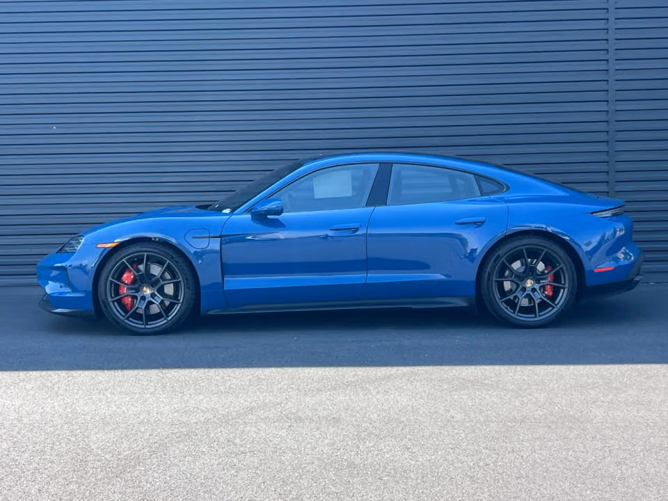 2026 Porsche Taycan GTS - Photo 19