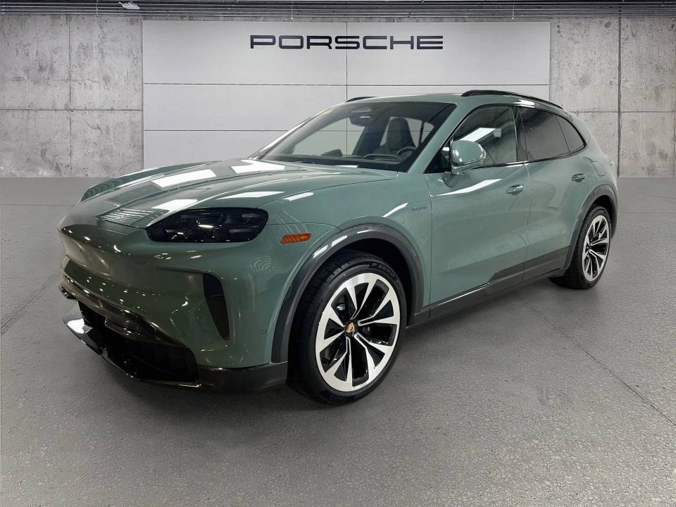 2026 Porsche Cayenne Base