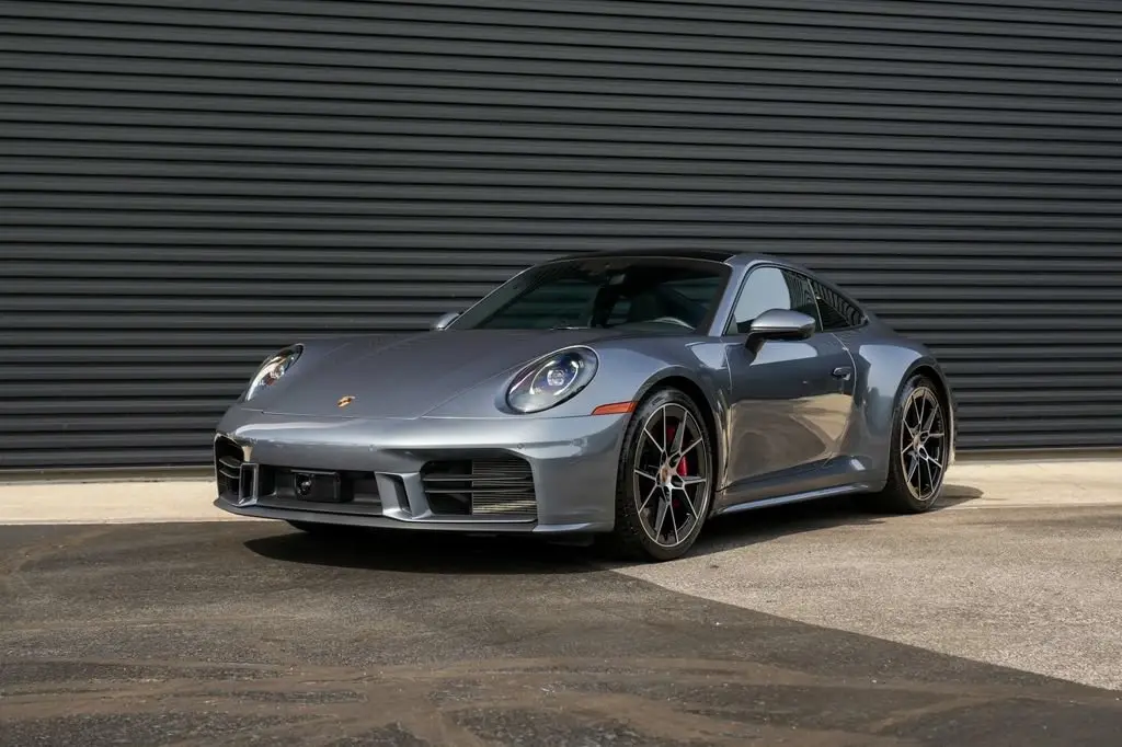 2025 Porsche 911 Carrera S