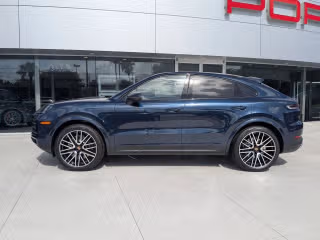2025 Porsche Cayenne Coup E-Hybrid - Photo 9
