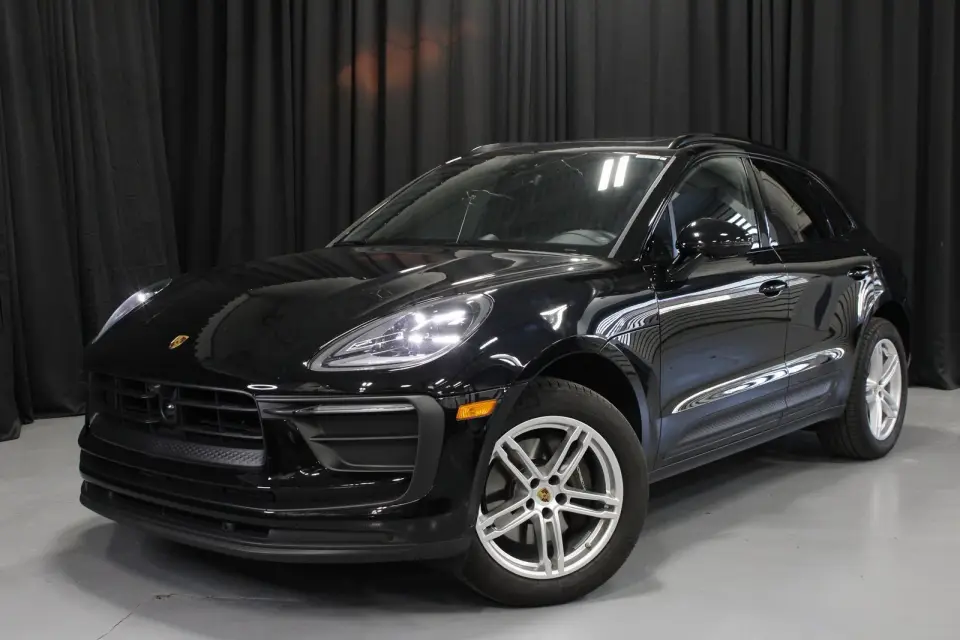 2025 Porsche Macan Base - Photo 7