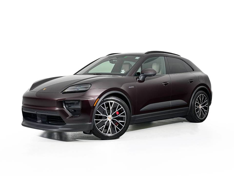 2025 Porsche Macan Base