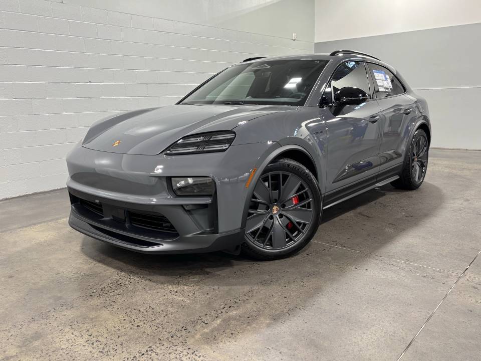 2026 Porsche Macan
