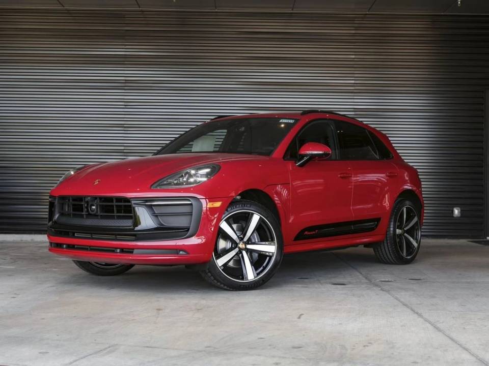 2026 Porsche Macan T