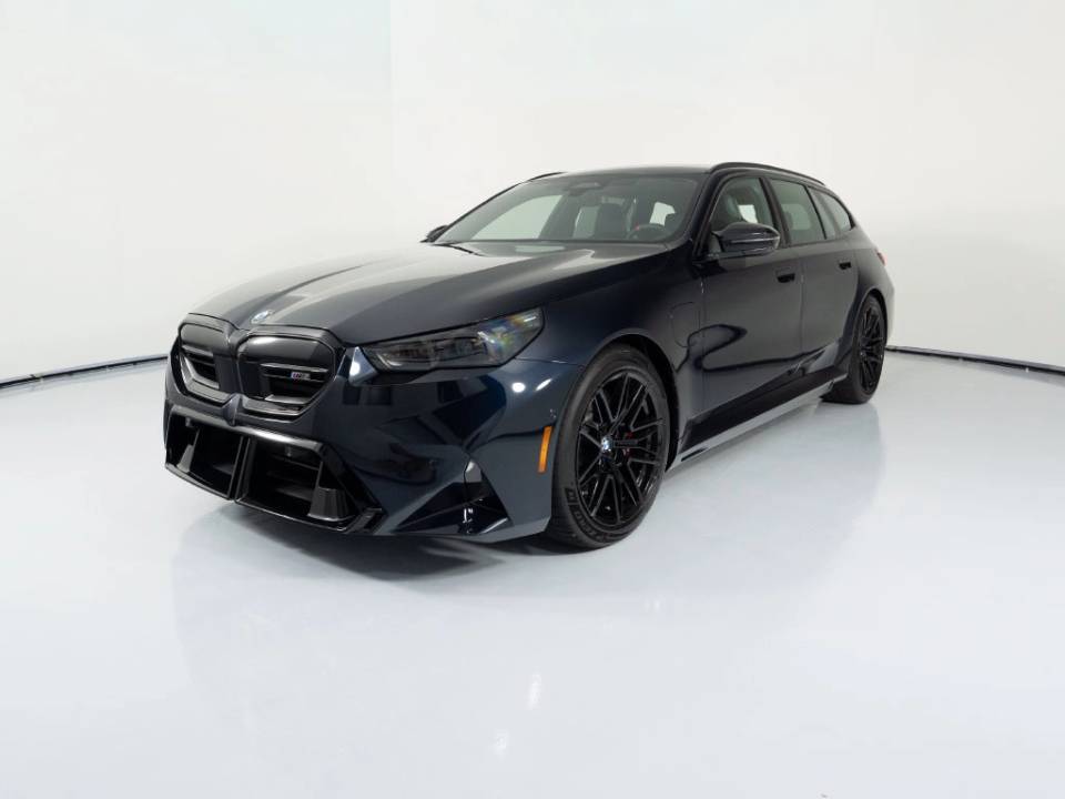 2027 BMW M5 Touring