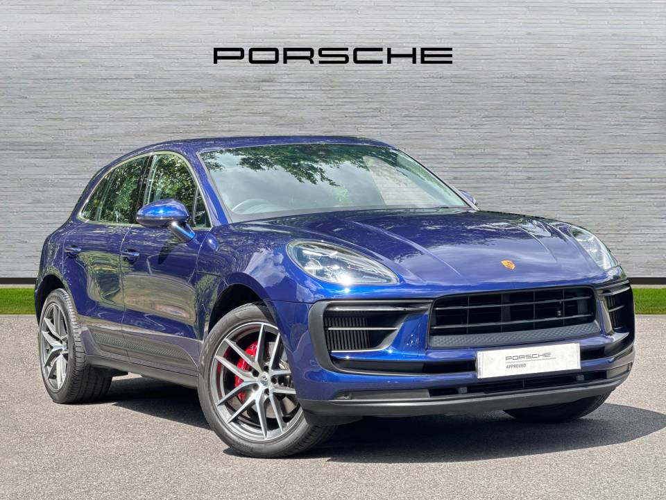 2023 PORSCHE MACAN