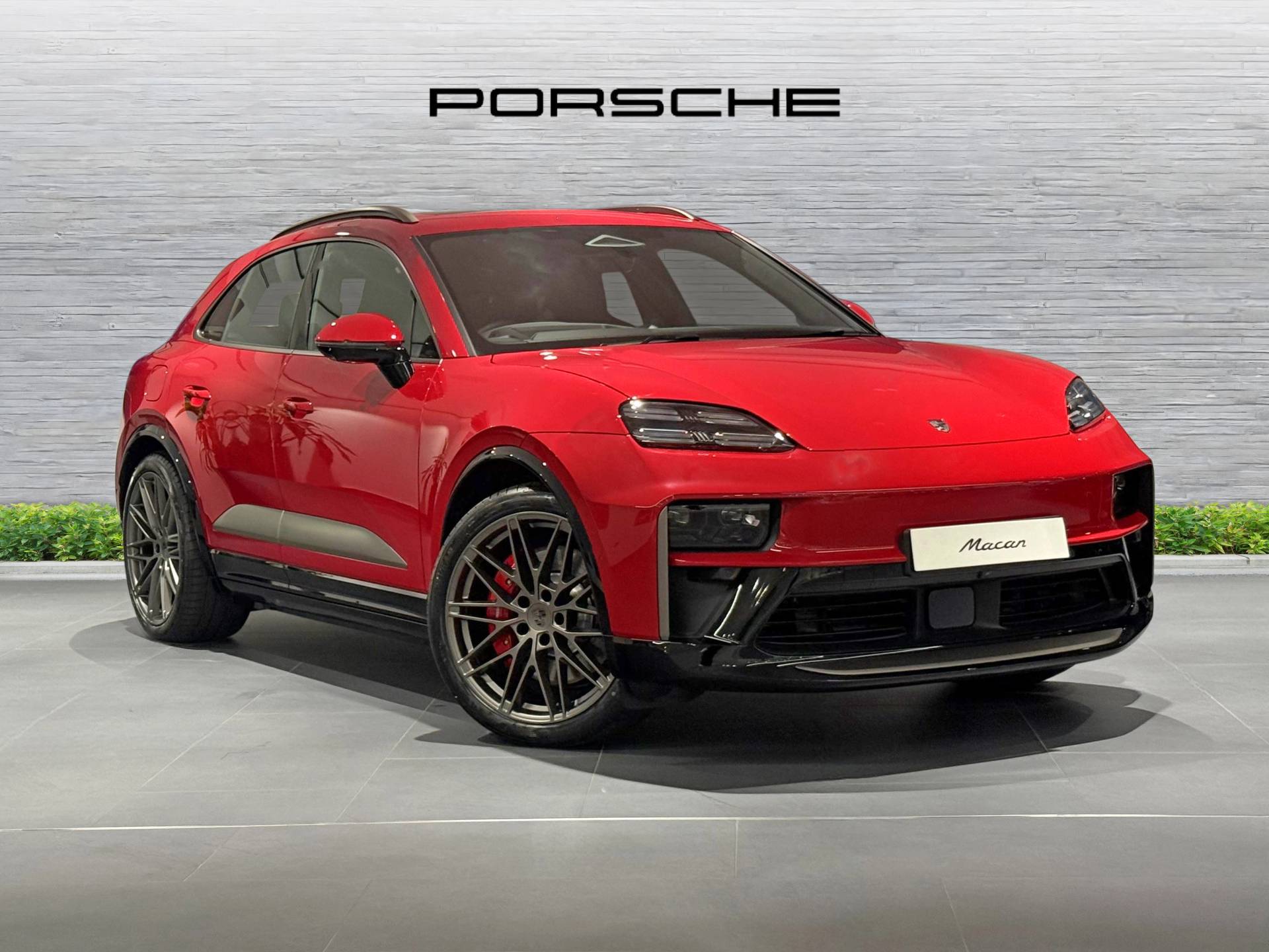 Macan Turbo, photo 1 of 45