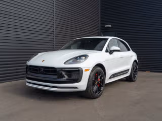2026 Porsche Macan GTS's photo