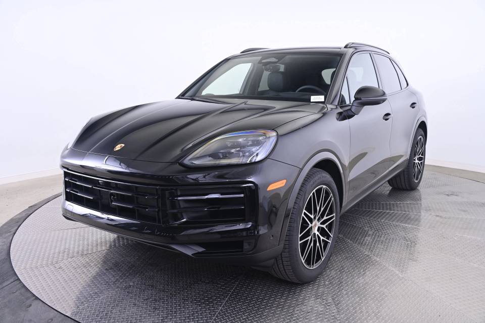 2026 Porsche Cayenne Base