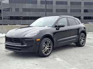 2026 Porsche Macan's photo