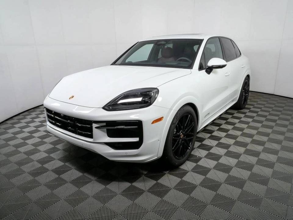 2026 Porsche Cayenne
