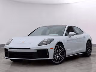 2026 Porsche Panamera 4's photo