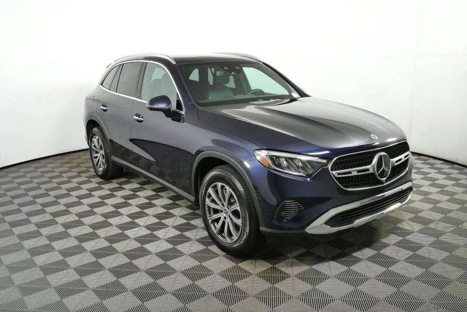 2024 Mercedes-Benz GLC 300