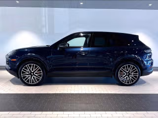 2025 Porsche Cayenne S - Photo 9