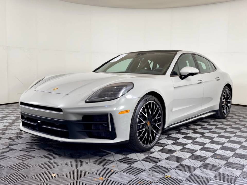 2025 Porsche Panamera