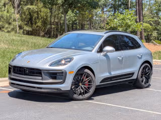 2026 Porsche Macan GTS's photo