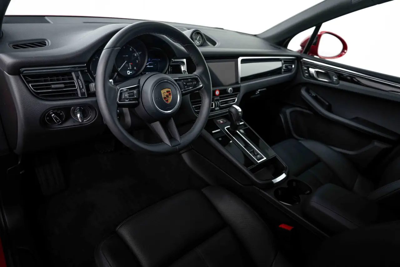 Photo 32