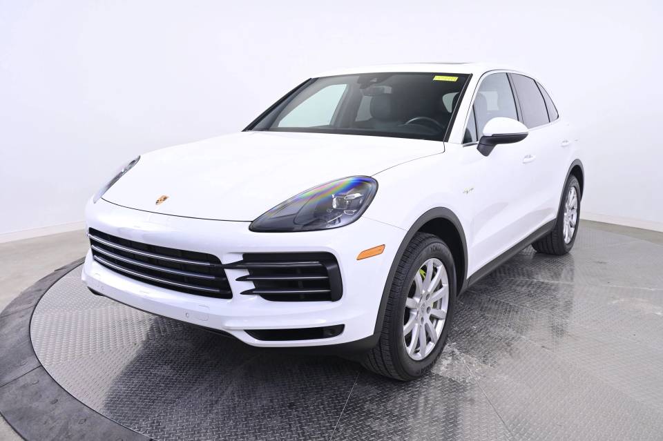 2022 Porsche Cayenne E-Hybrid
