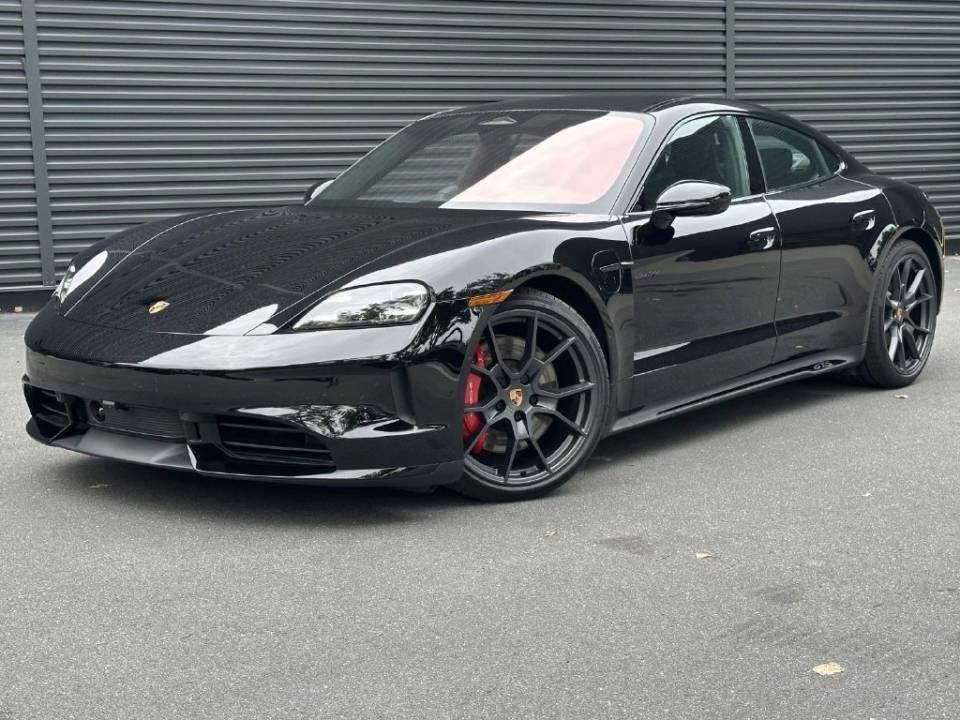 2026 Porsche Taycan