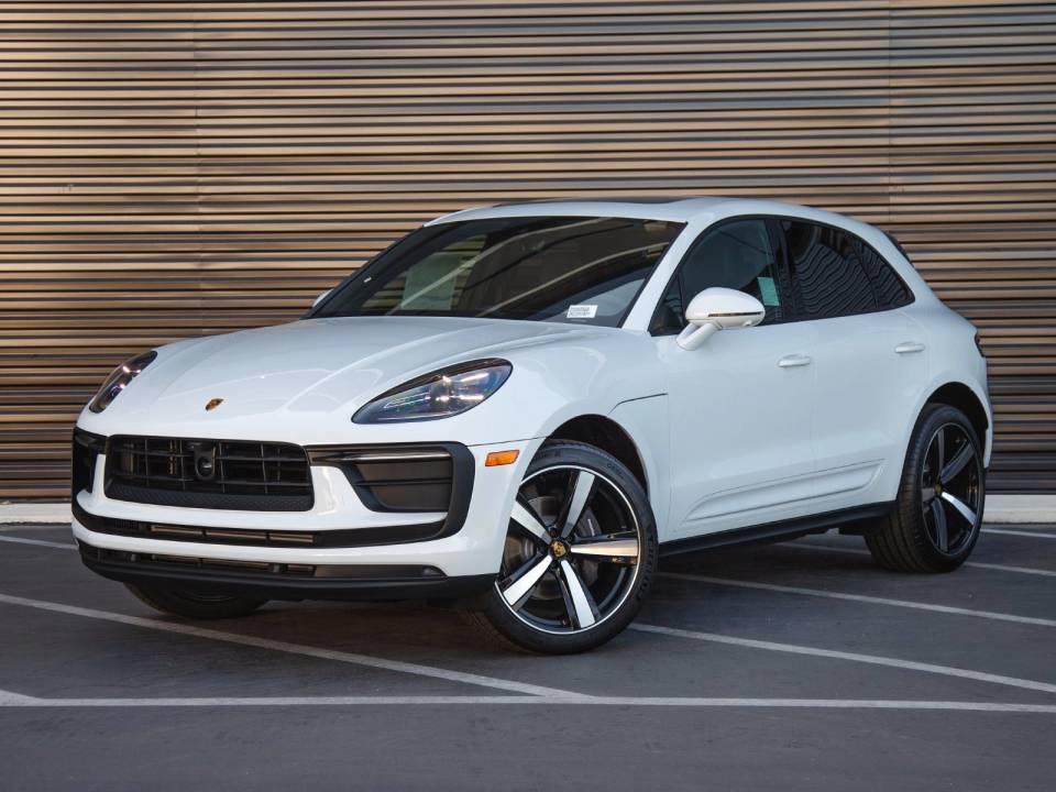 2026 Porsche Macan