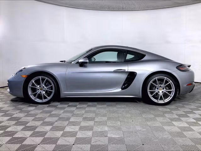 2025 Porsche 718 Base - Photo 10