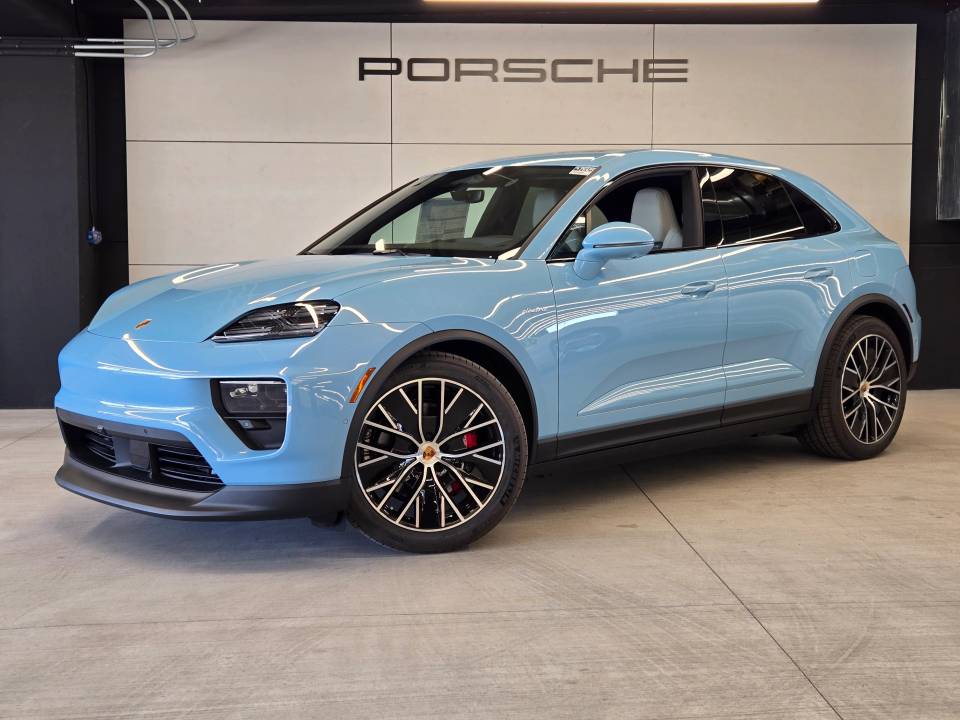 2025 Porsche Macan S