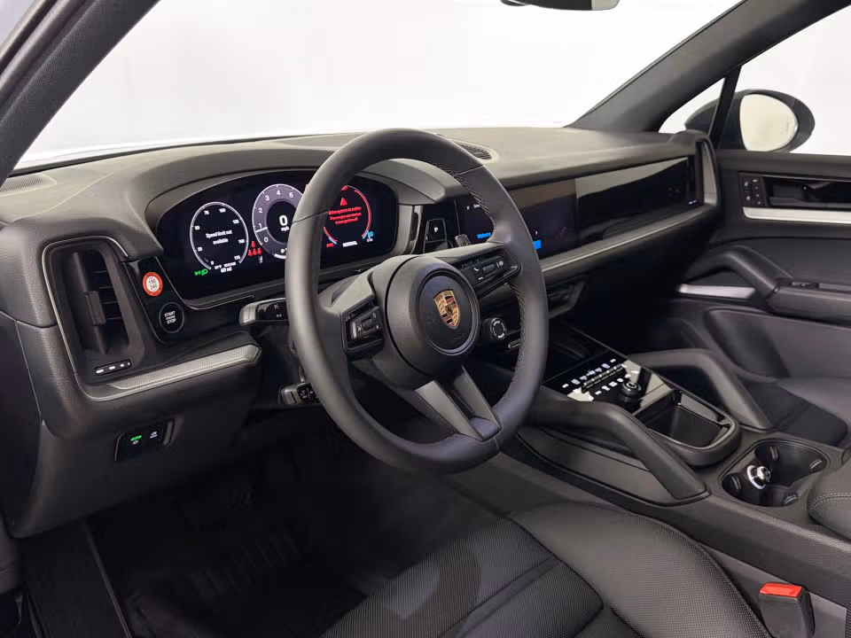 2025 Porsche Cayenne Base - Photo 27