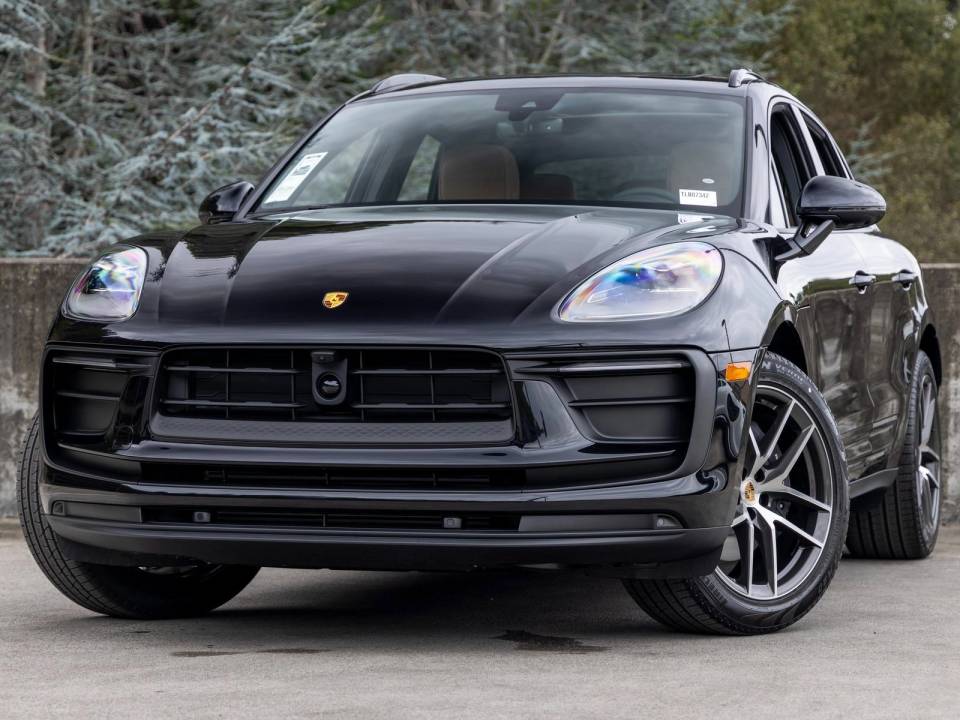2026 Porsche Macan