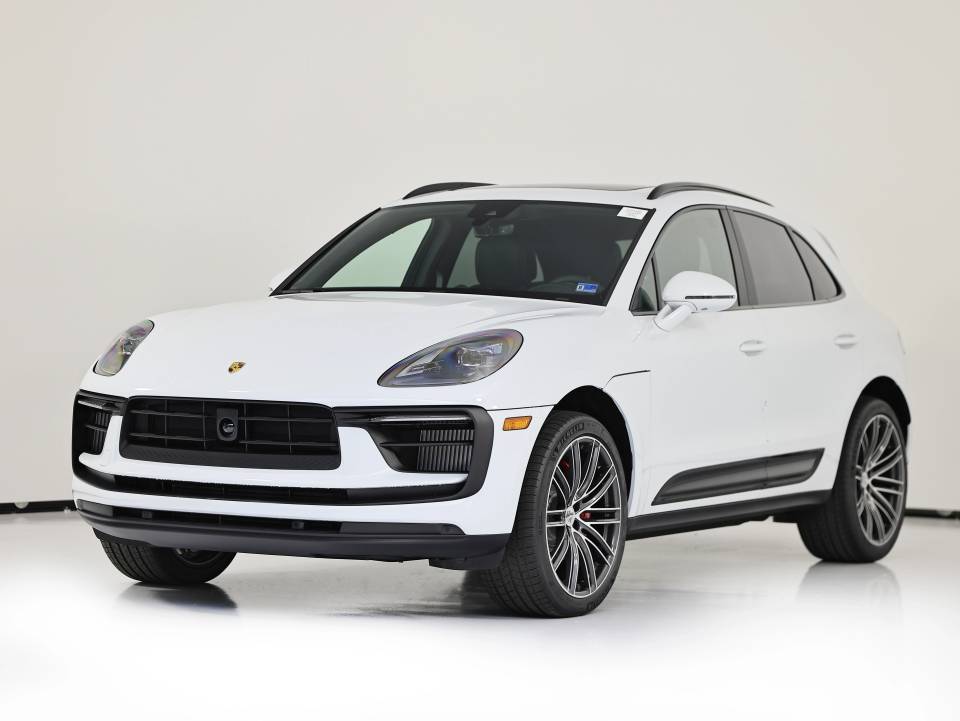 2026 Porsche Macan