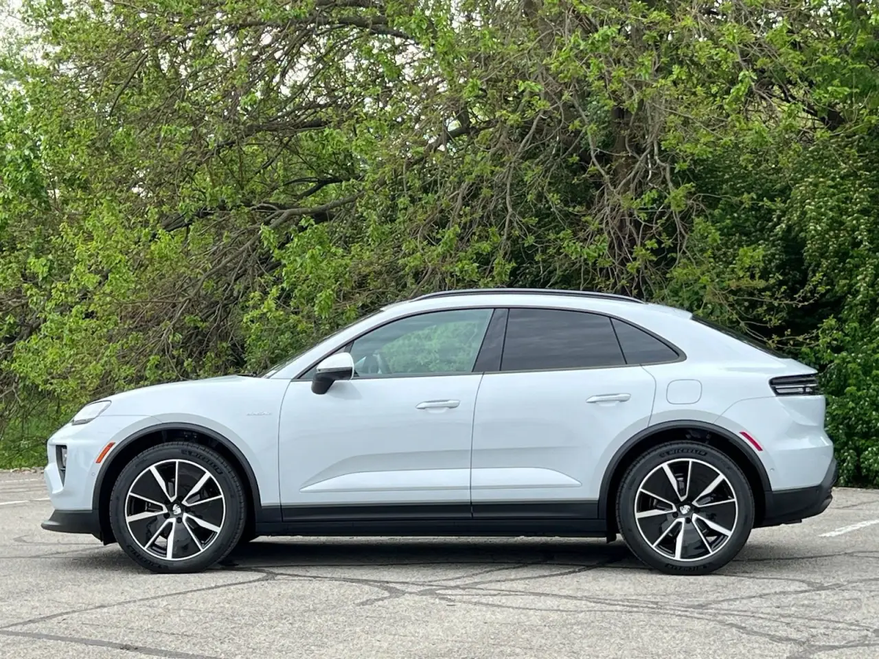 2026 Porsche Macan Base - Photo 16