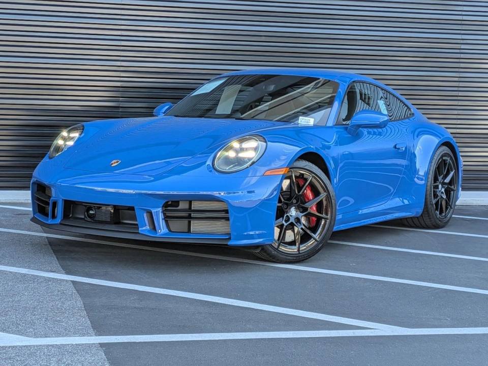 2025 Porsche 911