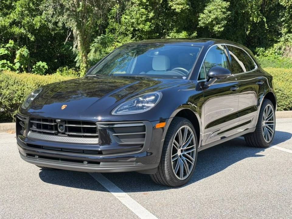 2026 Porsche Macan