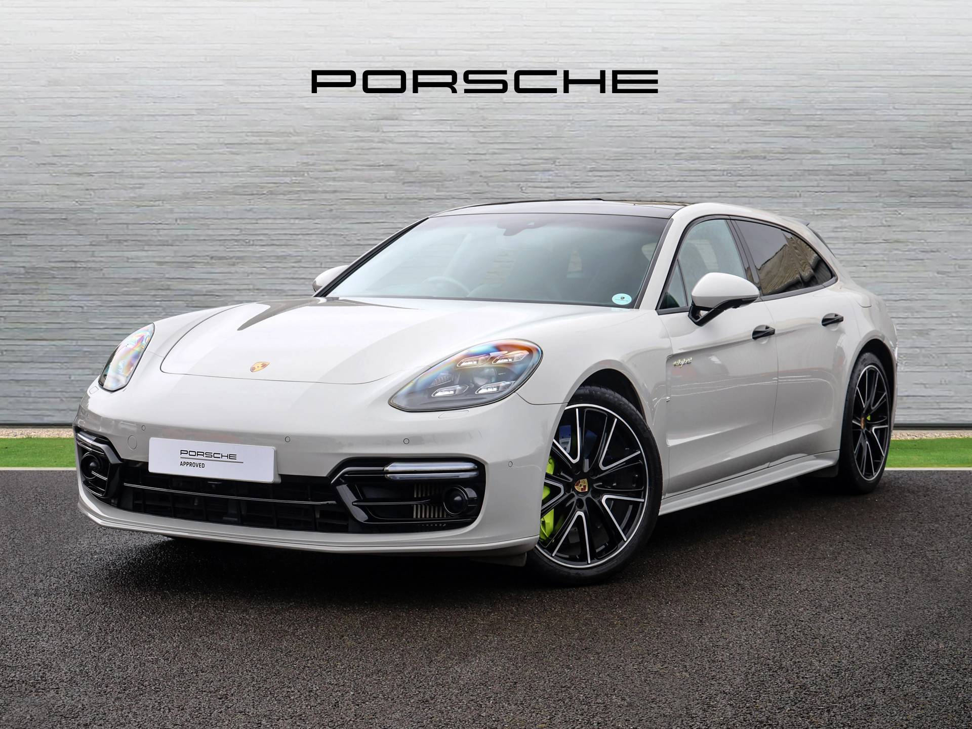Panamera Turbo S E-Hybrid Sport Turismo, photo 2 of 33