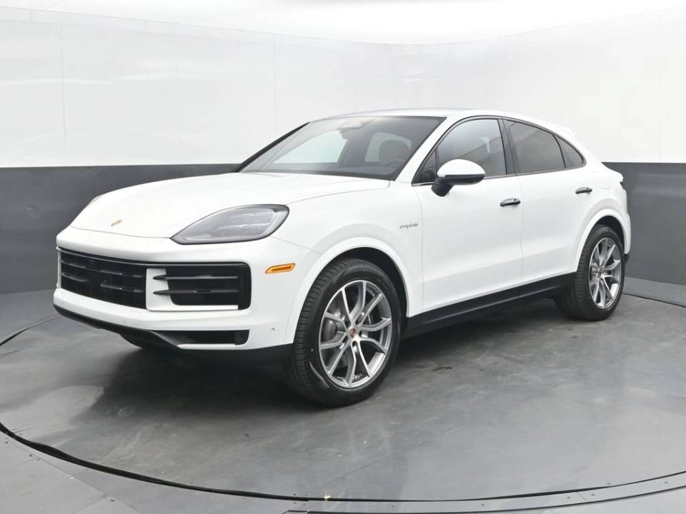2026 Porsche Cayenne Coupe E-Hybrid