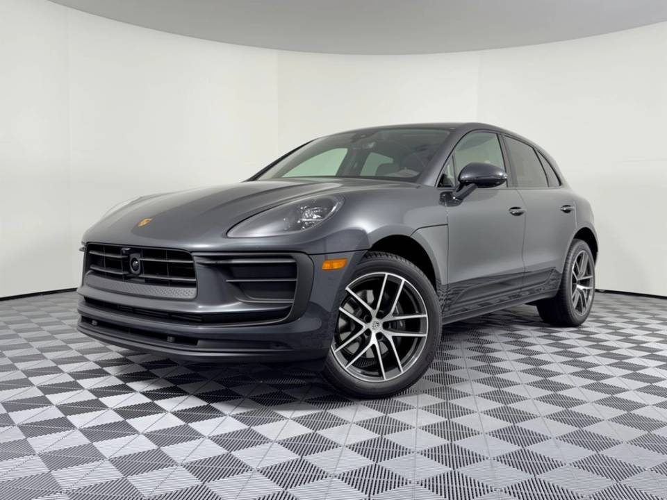 2026 Porsche Macan