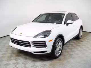 2023 Porsche Cayenne Platinum Edition's photo