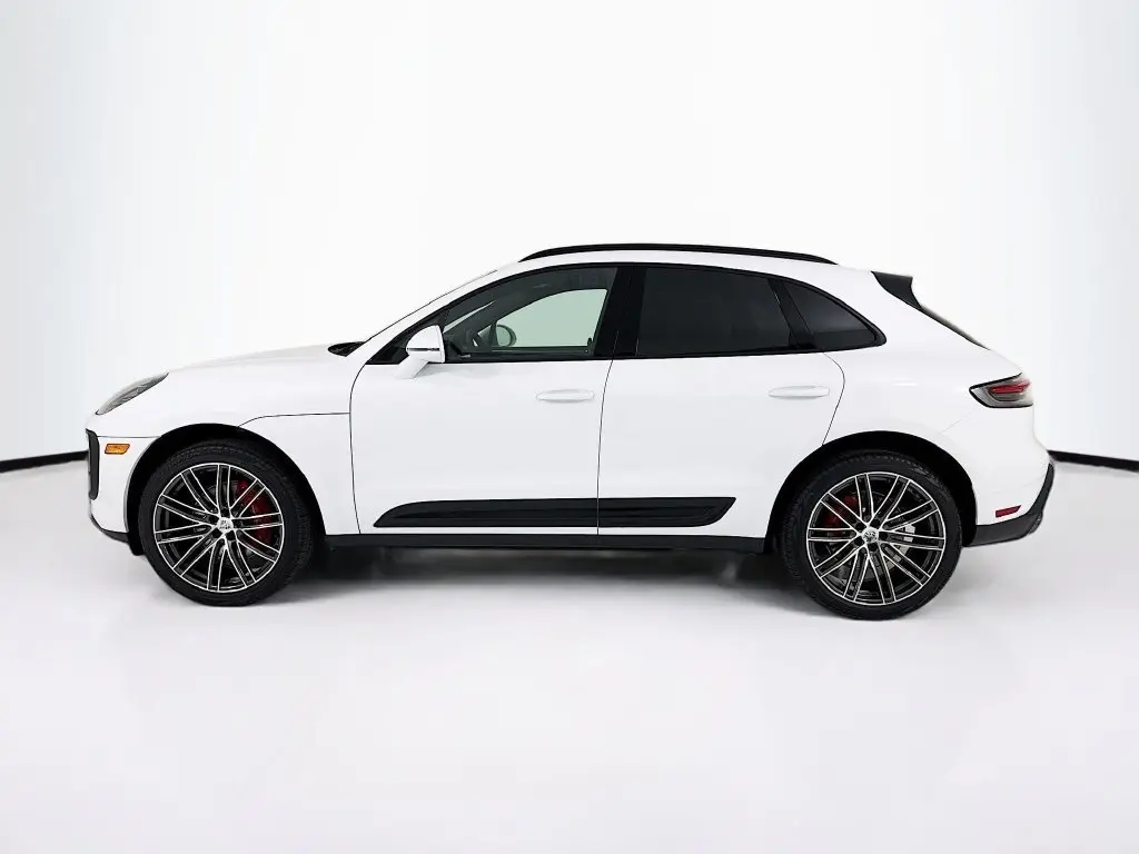 2026 Porsche Macan S - Photo 16