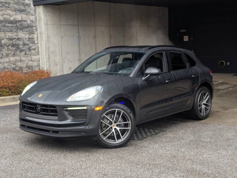 2026 Porsche Macan