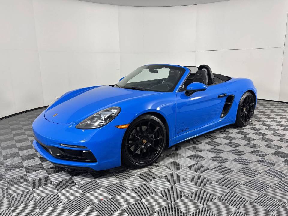 2022 Porsche 718 GTS