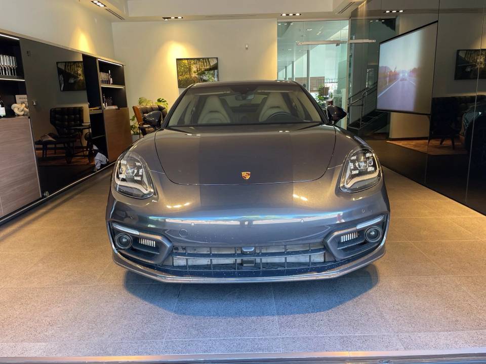 2023 Porsche Panamera