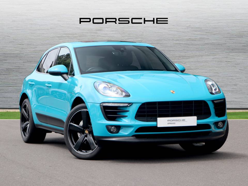 2018 PORSCHE MACAN