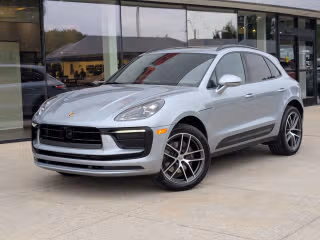 2026 Porsche Macan T's photo