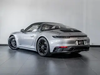 2024 Porsche 911 GTS - Photo 21