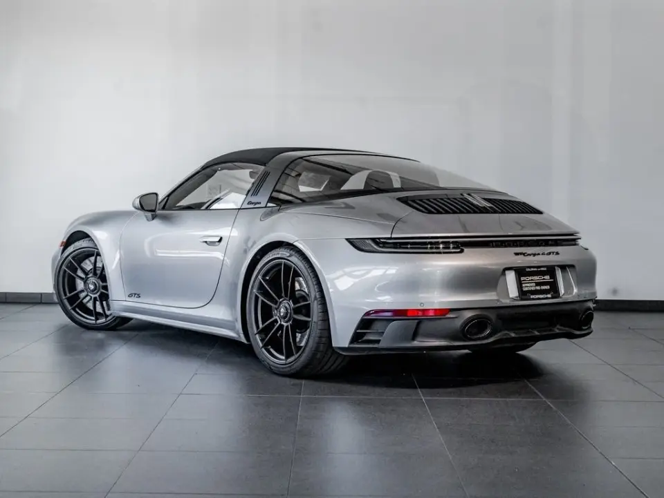 2024 Porsche 911 GTS - Photo 23