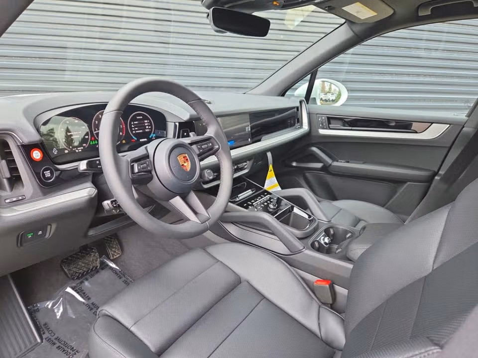 2026 Porsche Cayenne Base - Photo 27