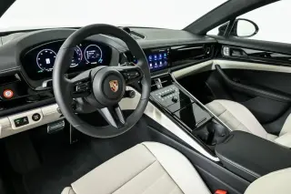 2026 Porsche Panamera 4 E-Hybrid - Photo 29