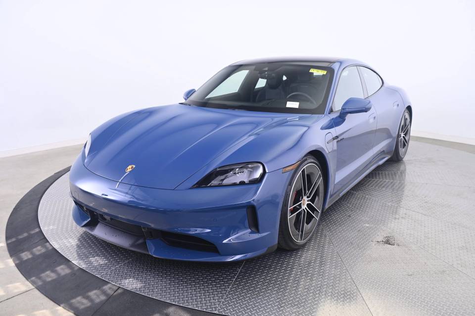 2025 Porsche Taycan S