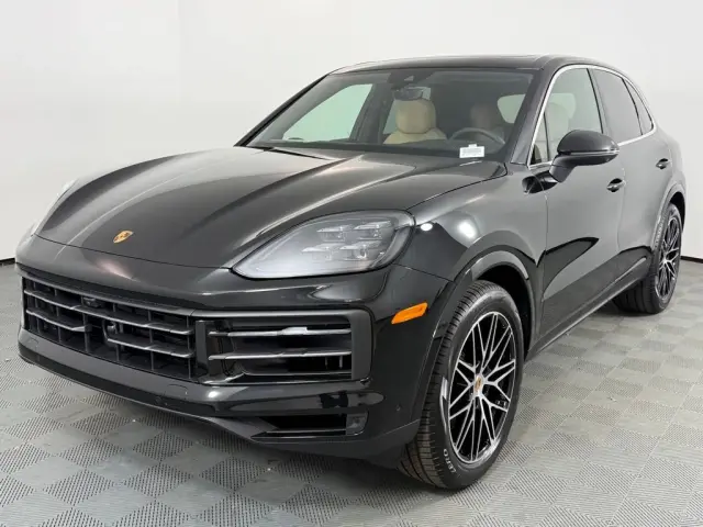 2026 Porsche Cayenne Base - Photo 6
