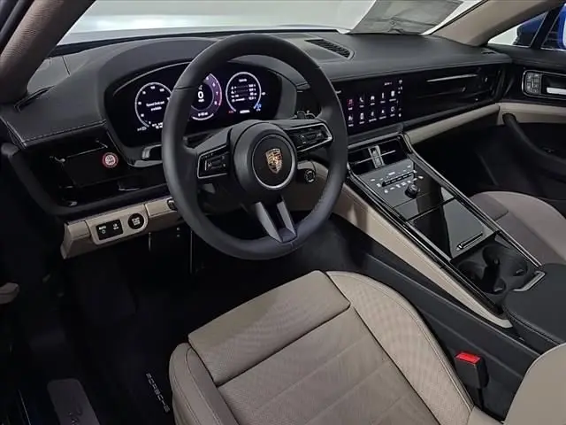 2025 Porsche Panamera Base - Photo 30