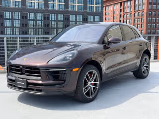 2023 Porsche Macan S's photo